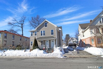 Building Photo - 29 Sisson Ave