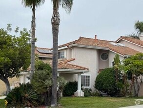 Building Photo - 3117 San Helena Dr