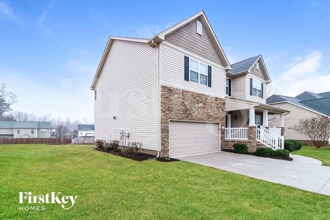 Building Photo - 2184 McLaughlin Dr
