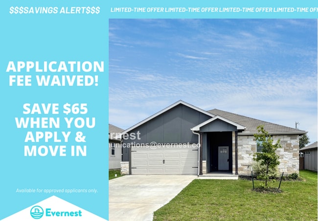 Building Photo - 2119 Hornbeam St