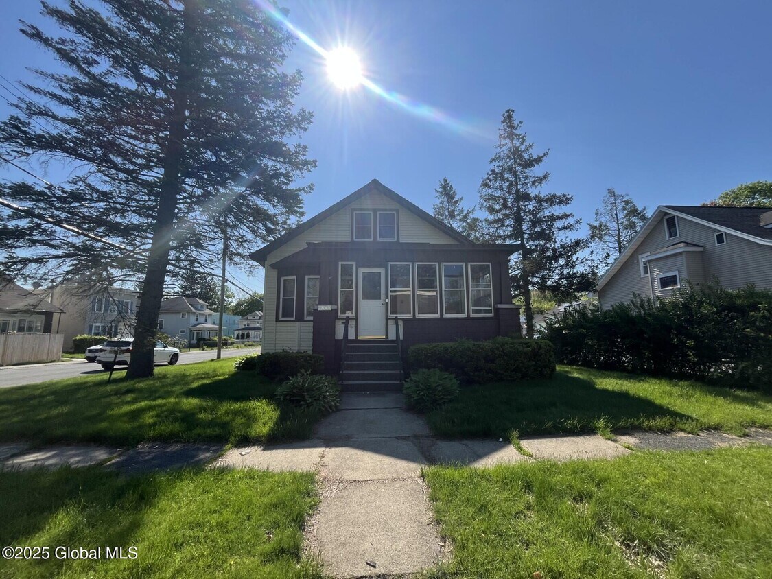 Foto principal - 1822 7th St