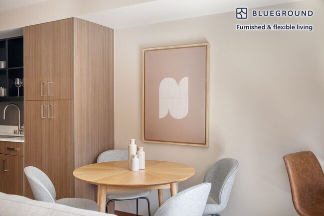 Building Photo - 1525 Harvard Ave