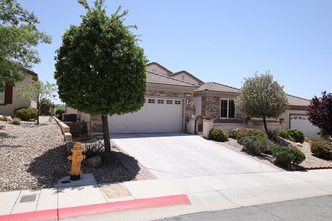 Building Photo - 2473 Serene Moon Dr, Henderson, NV 89044