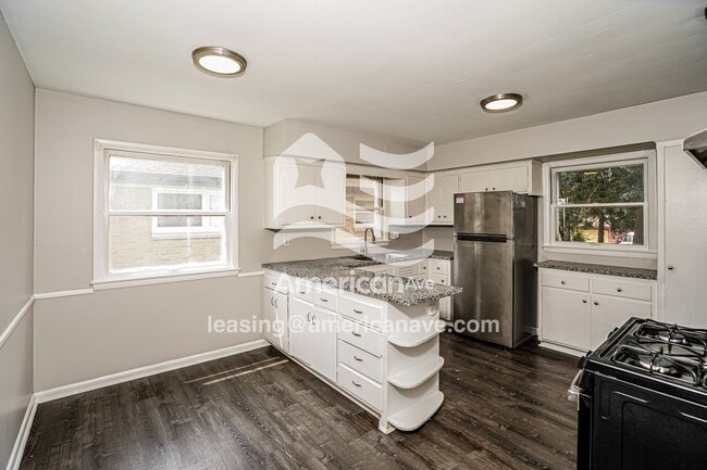 Building Photo - 5251 N 83rd St