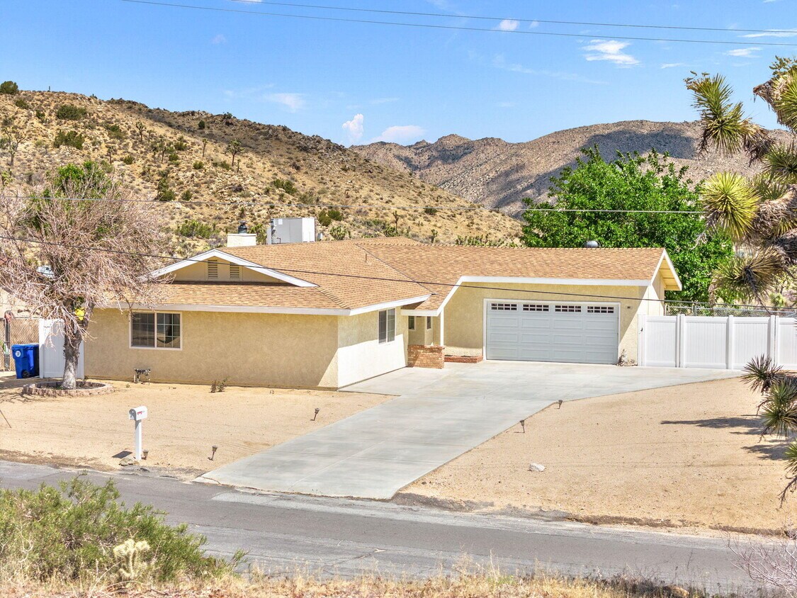 Foto principal - 56034 Desert Gold Dr