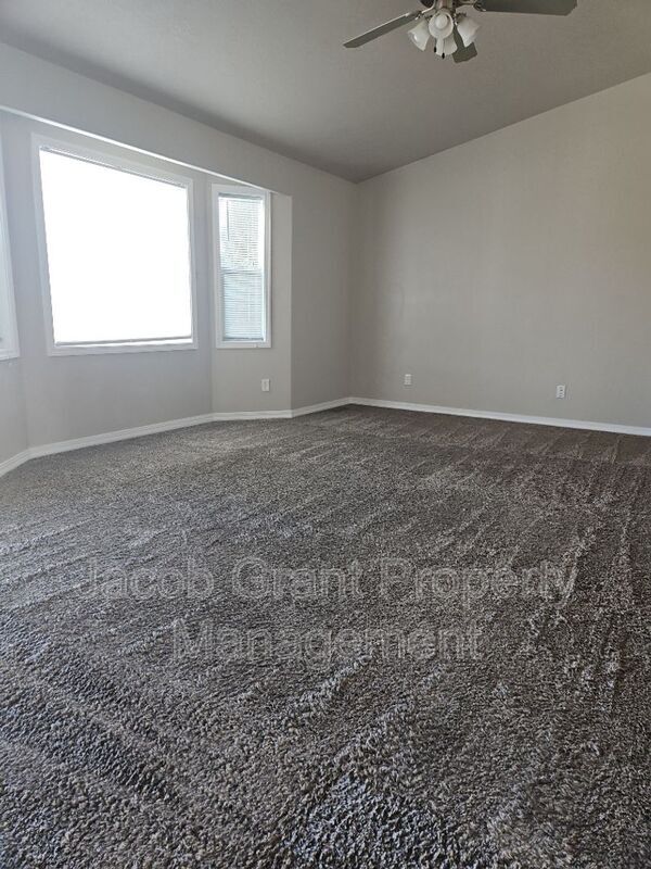 Building Photo - 3730 Prism Dr
