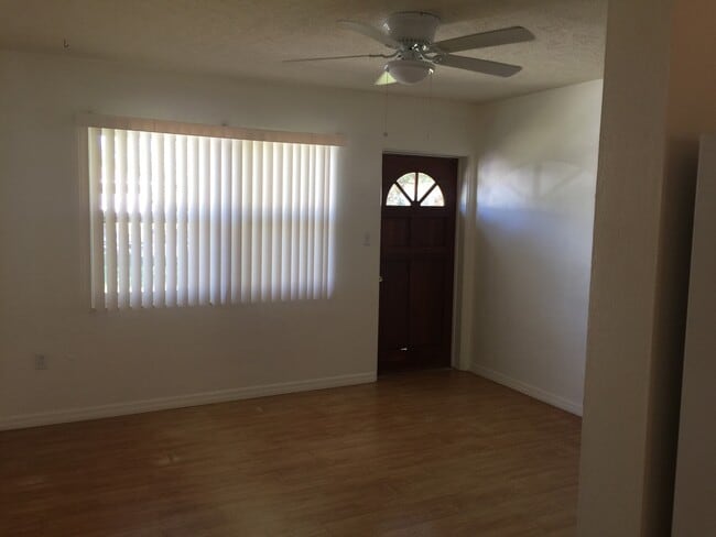 Photo - 3310 New England St Apartment