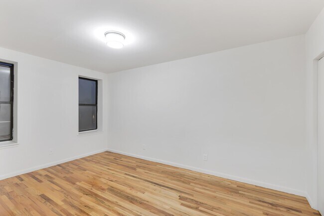 Foto del edificio - 233 Naples Terrace