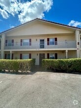 Building Photo - 3738 N University Dr