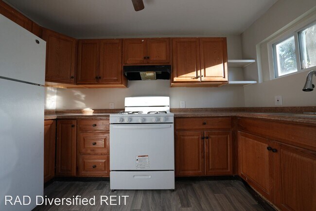 Building Photo - 2 br, 1 bath House - 5520 Bloyd St