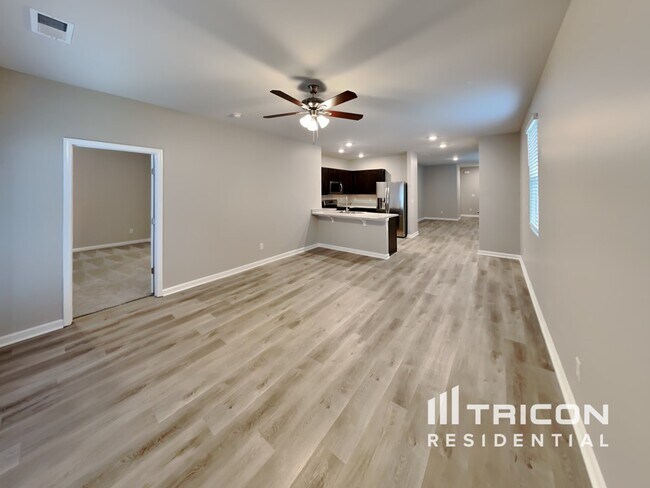 Building Photo - 1068 Pepper Stone Dr