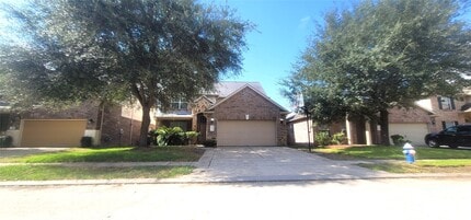 Building Photo - 6023 Schaumburg Dr