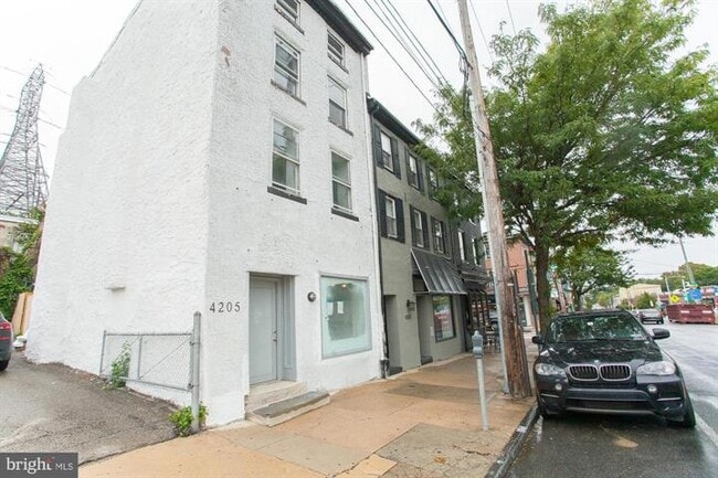 Building Photo - 4205 Main St