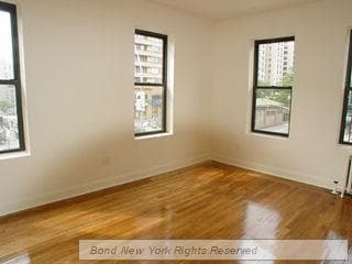 Primary Photo - 214 W 96th St
