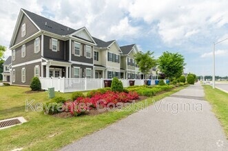 Building Photo - 2115 Belden Ave