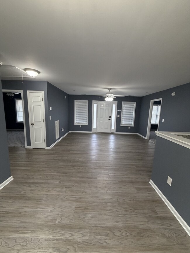 Building Photo - 9021 Stage Rd