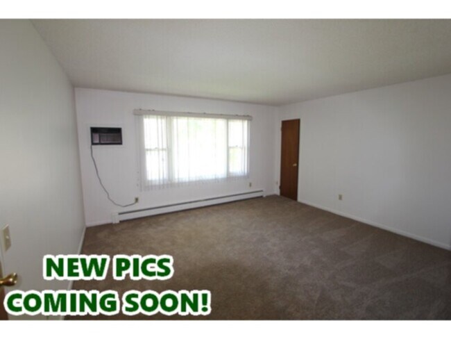 Foto del edificio - Recently Remodeled 2 Bed / 1 Bath Apartmen...