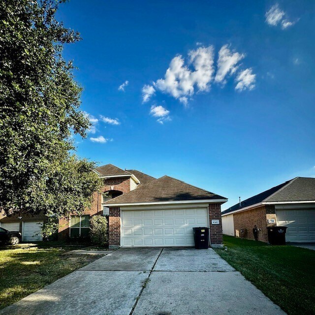 Foto del edificio - 10411 Iris Lake Ct