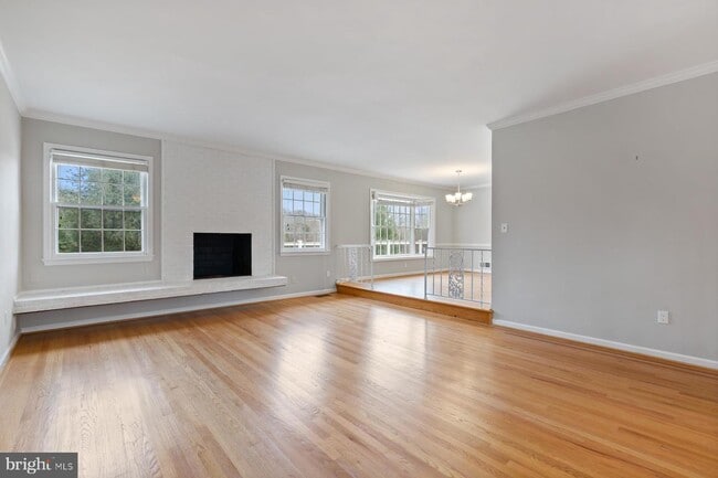Building Photo - 2727 Calkins Rd