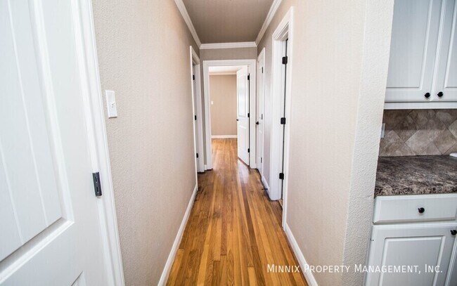 Foto del edificio - 4303 43rd St