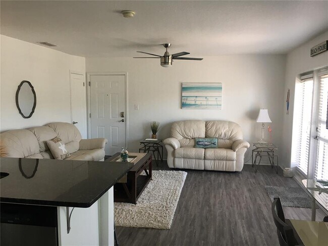 Foto del edificio - 5174 Beach Dr SE