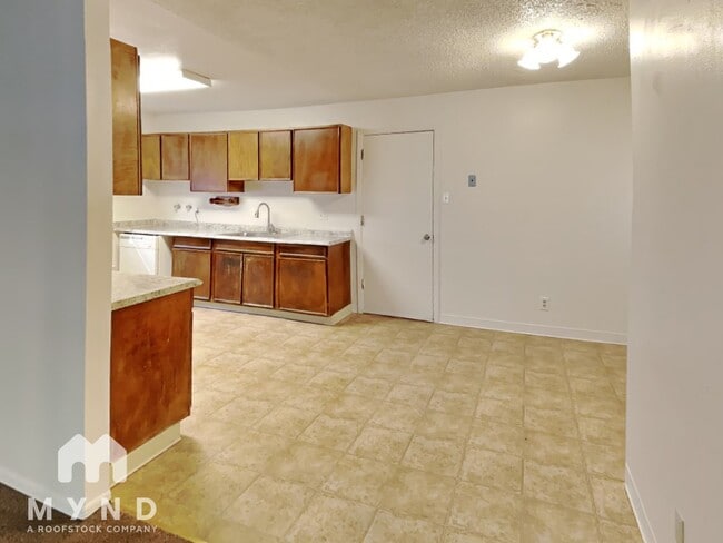 Building Photo - 2910 Apollo Way