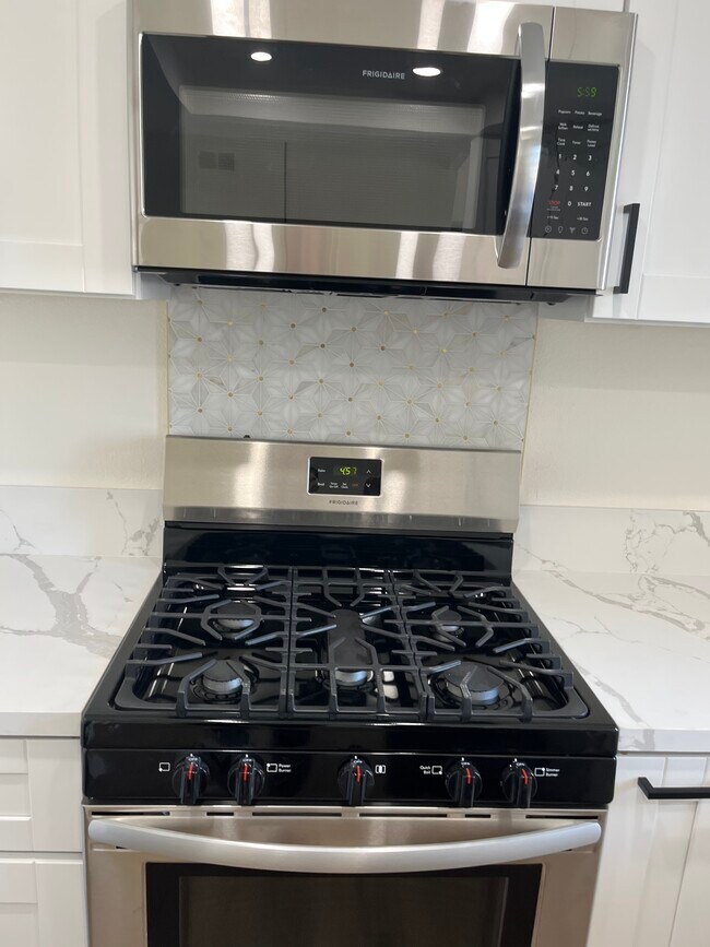 Foto del edificio - 10845 Scripps Ranch Blvd