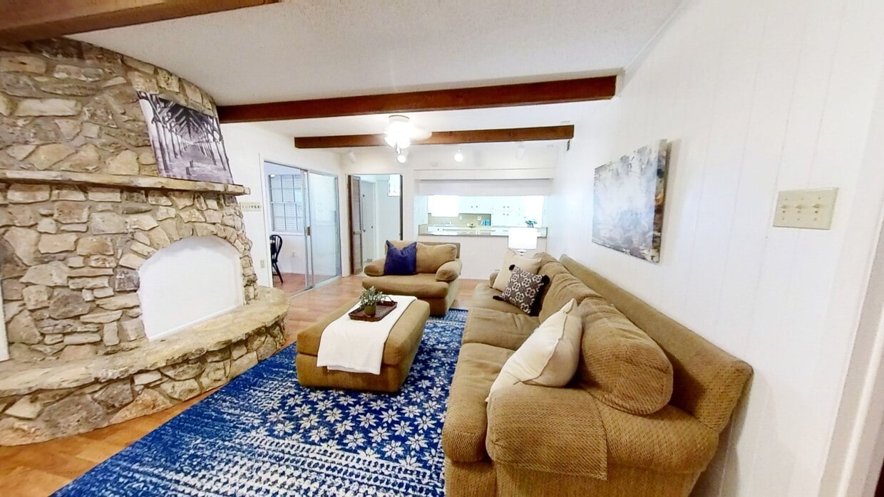 Photo - 108 Mill Creek Dr House