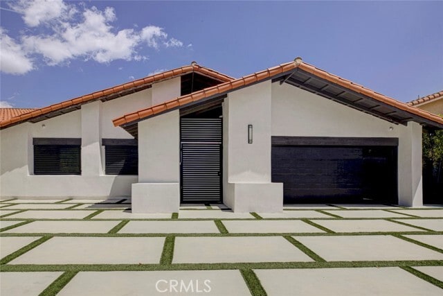 Building Photo - 9450 Tampa Ave