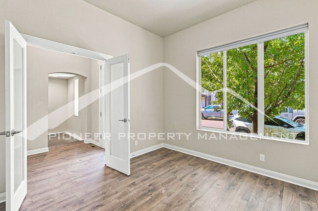 Building Photo - 6784 Navajo St