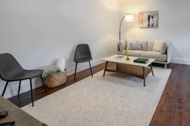 Building Photo - 159 Boston Post Rd