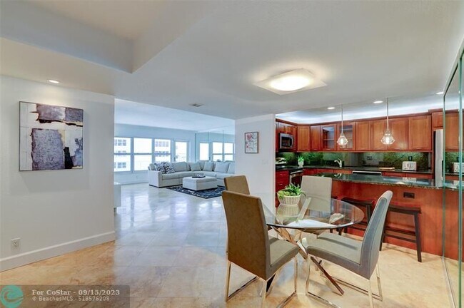 Building Photo - 3550 Galt Ocean Dr