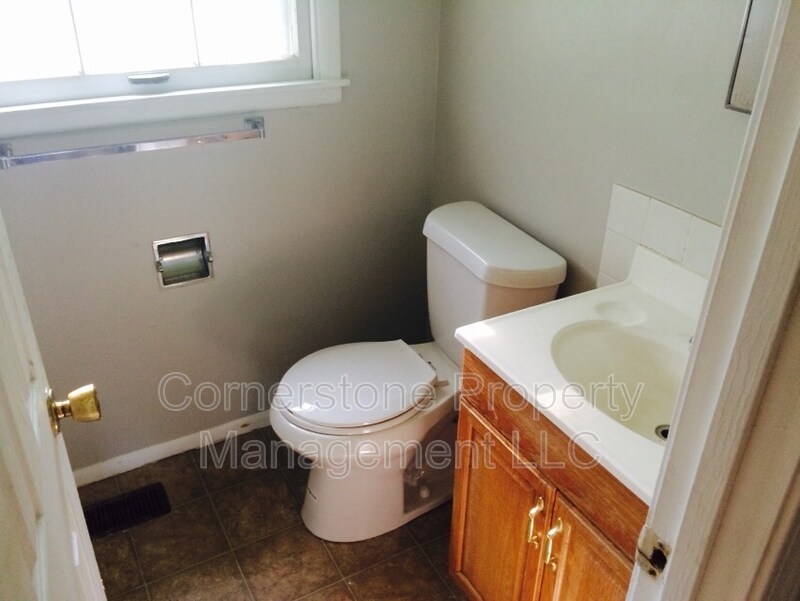 Building Photo - 2455-2457 Ousdahl Rd