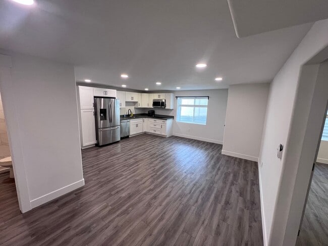 Foto del edificio - 8848 Daisy View Ln