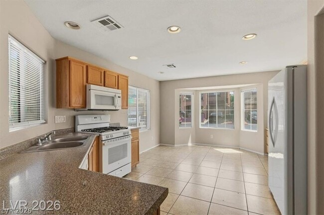 Building Photo - 10404 Dark Sands Ave