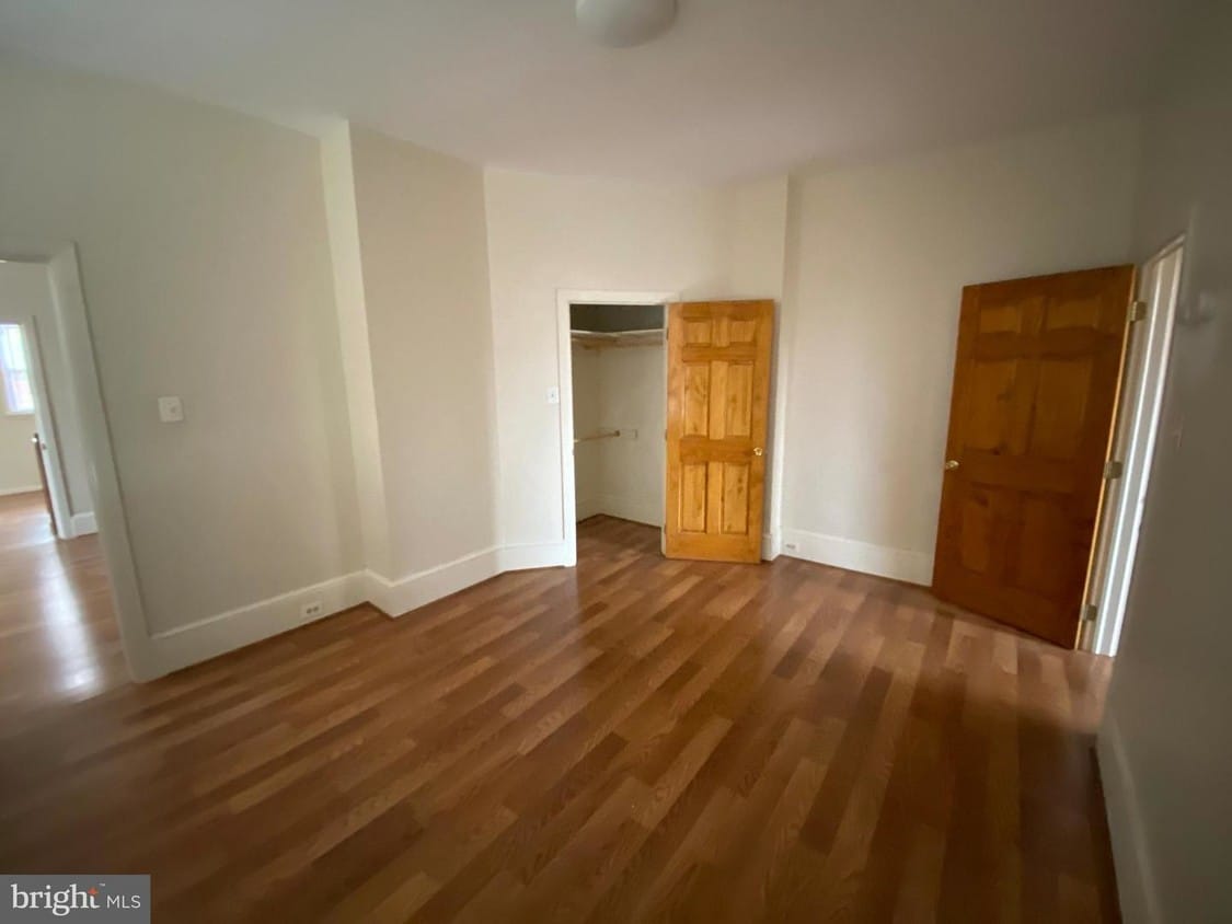 524 Royden St, Camden, NJ 08103 Room for Rent in Camden, NJ