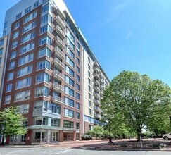 Building Photo - 100 Station Landing