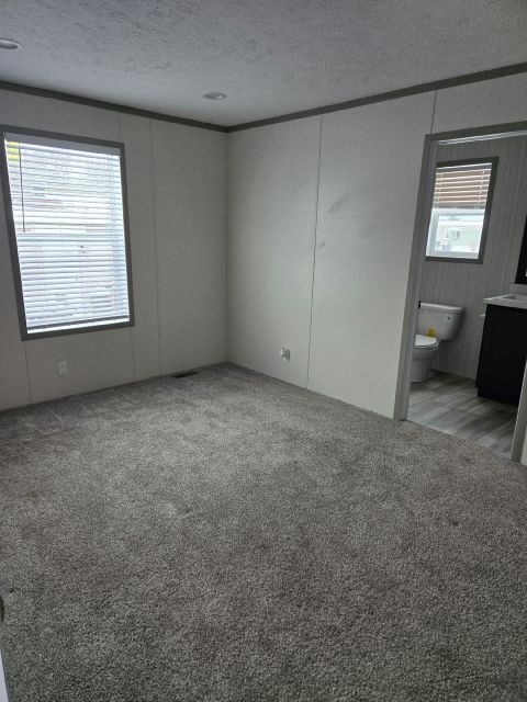 Foto del edificio - 4912 E Itasca St