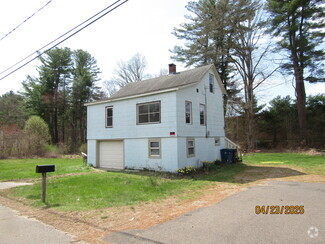 Building Photo - 11 Crystal Rd