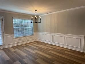 Foto del edificio - 326 Hidden Creek Ln