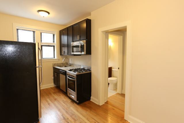Foto del edificio - 4125 N Ashland Ave