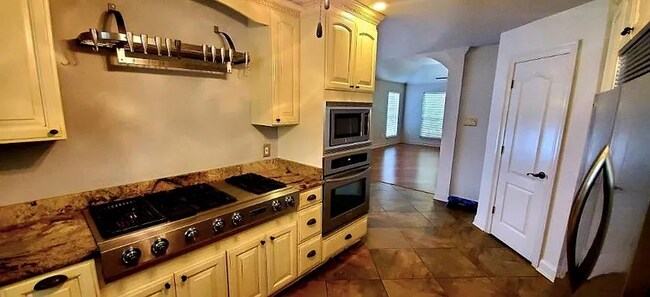 Foto del edificio - 212 Canulette Rd