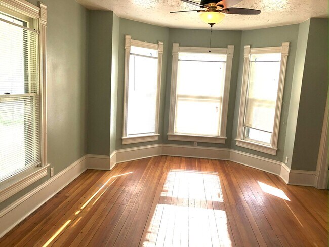 Foto del edificio - 1229 12th St