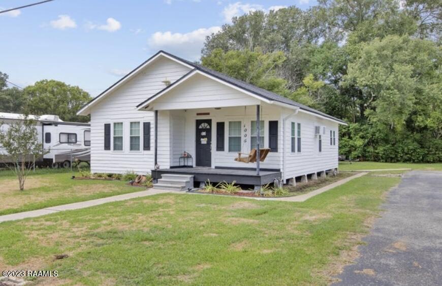Primary Photo - 1006 N Jackson Ave