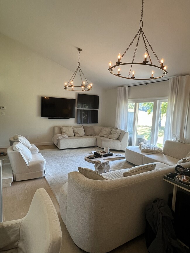 Foto del edificio - 7725 River Ridge Rd NE