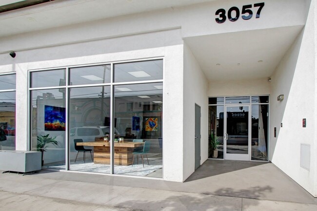 Interior Photo - TALA Local at 3057-3067 W. Pico Blvd