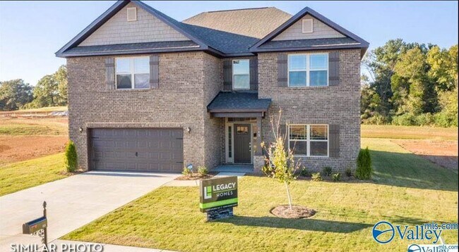 Building Photo - 149 Holly Fern Dr.