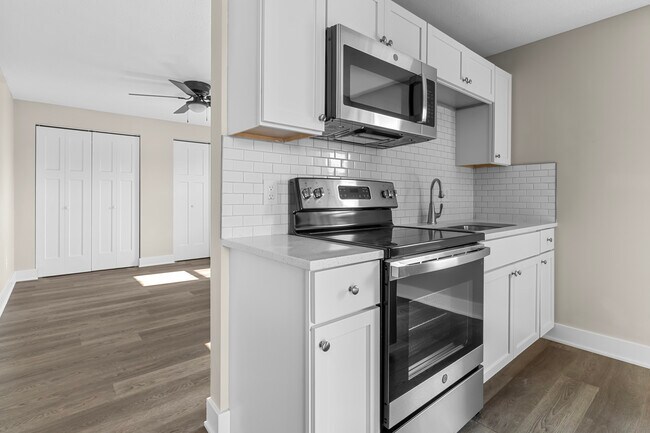 Foto del edificio - 703 E 106th St