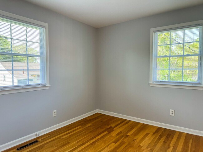 Foto del edificio - 3415 E Granby St, Hopewell, VA 23860