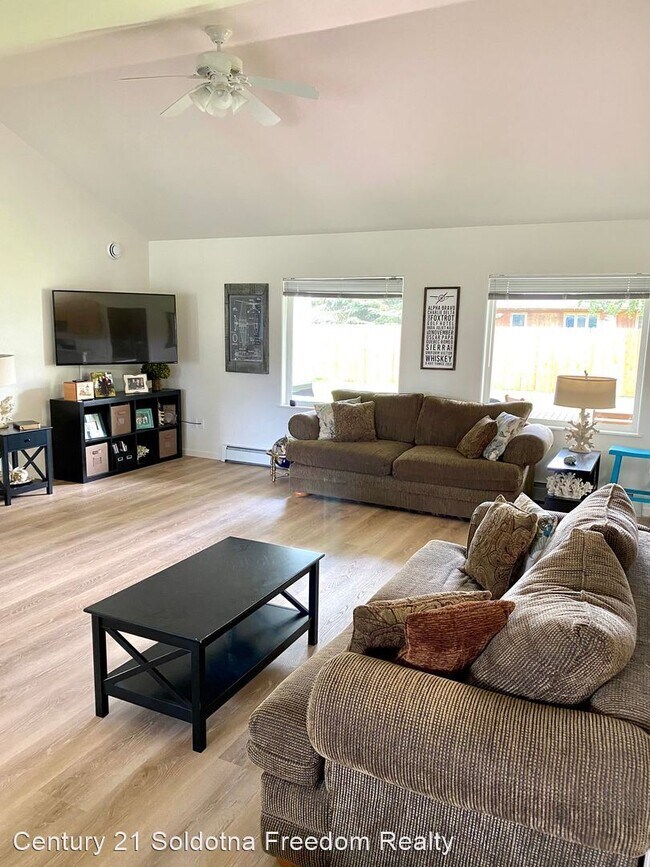 Building Photo - 2 br, 1.5 bath House - 1524 Toyon Way